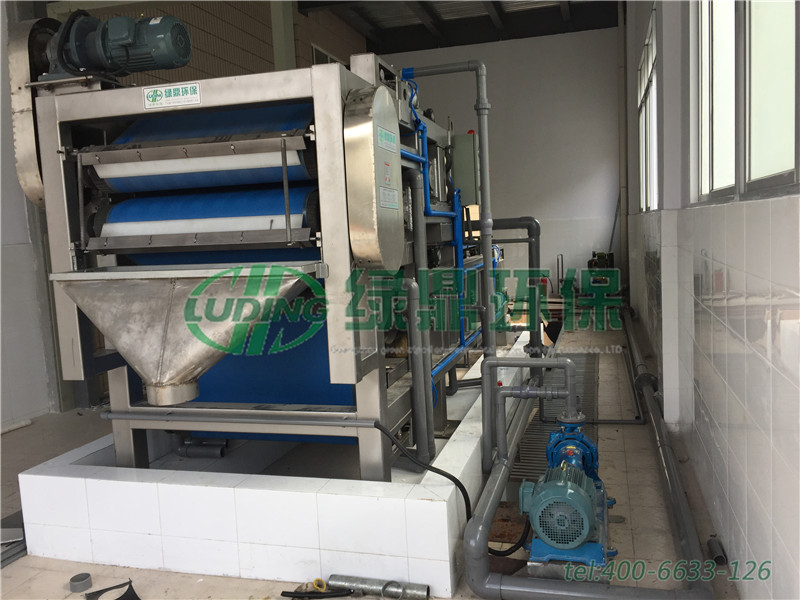 廈門鎢金屬廢泥帶式壓濾機處理案例